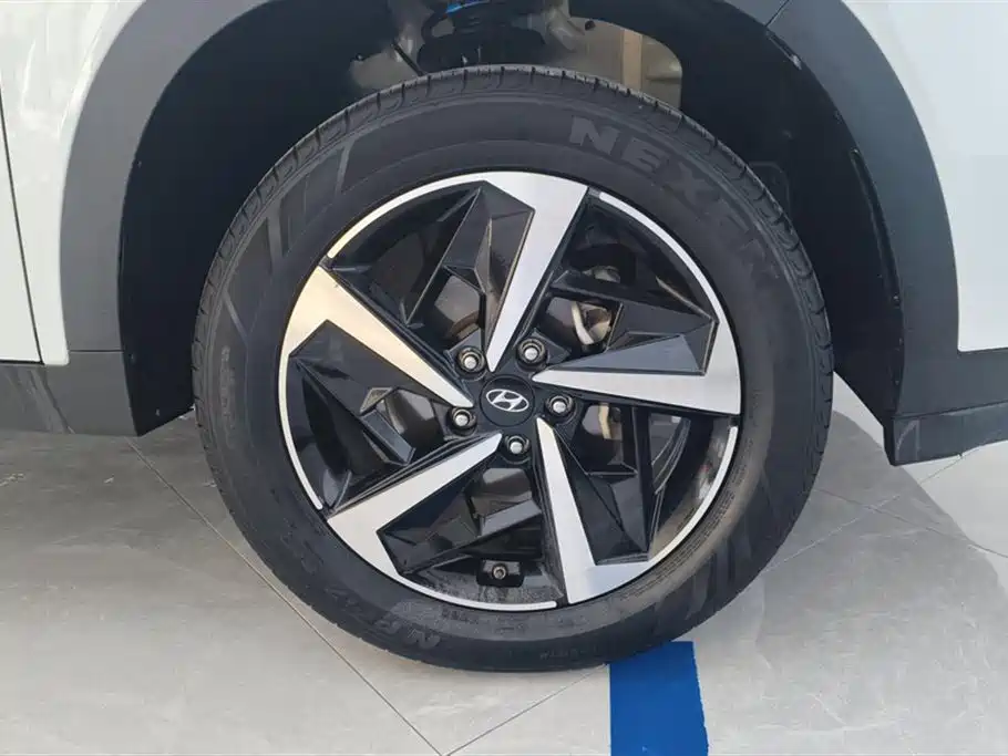 Hyundai Beijing Hyundai ix35 2021 2.0L Automatic 2WD GLS Leading Edition фото 6