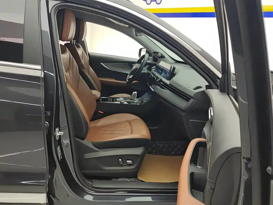 CHERY TIGGO 8 PLUS