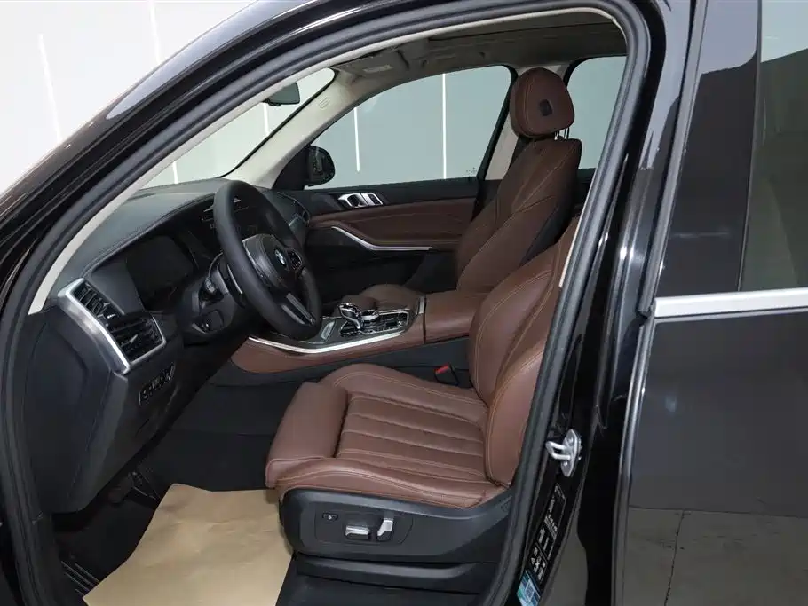 BMW X5 (Import) 2019 xDrive40i M Sport Package фото 18
