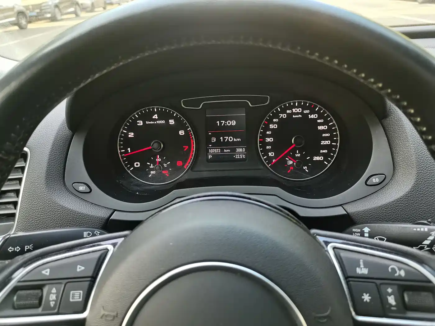 Audi Q3 2015 35 TFSI quattro Technology фото 11