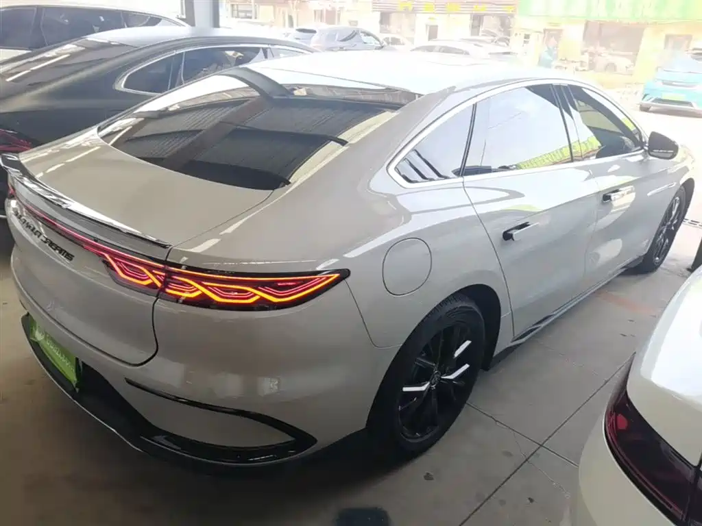 BYD HAN