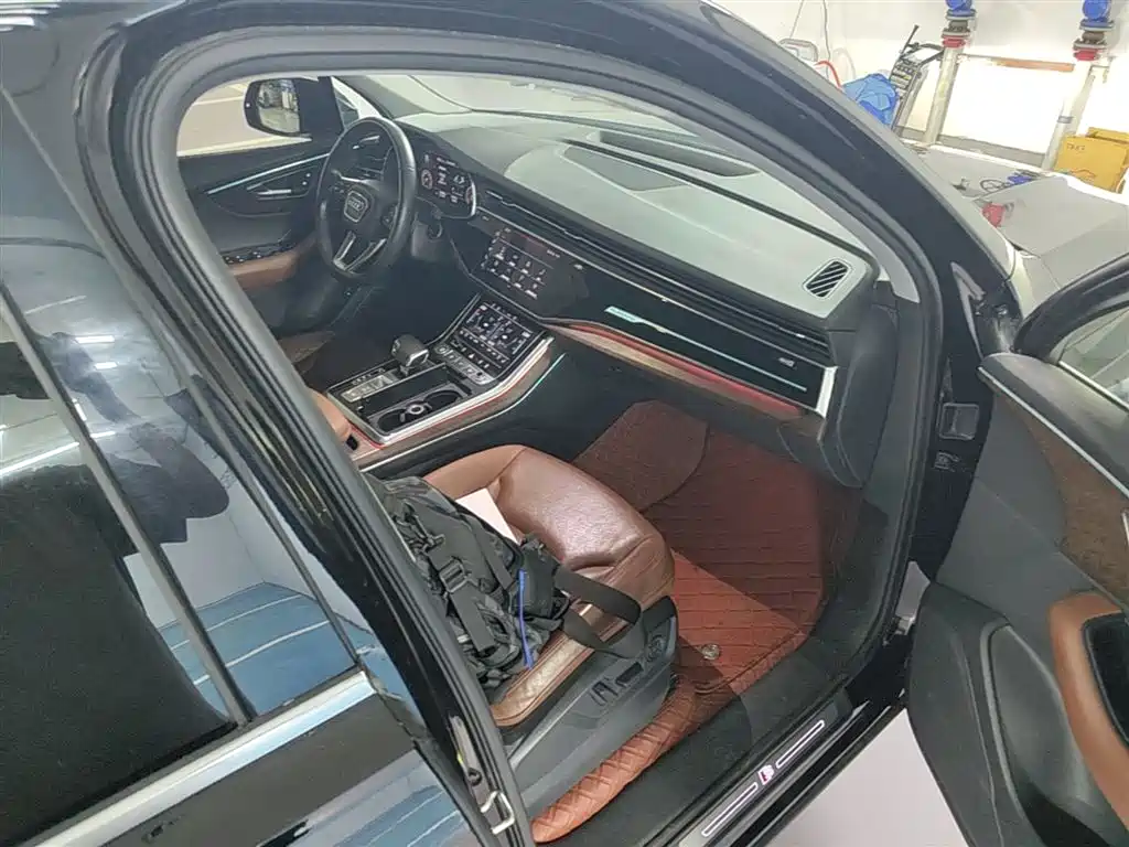 Audi Q7 2021 55 TFSI quattro S line Sport фото 11