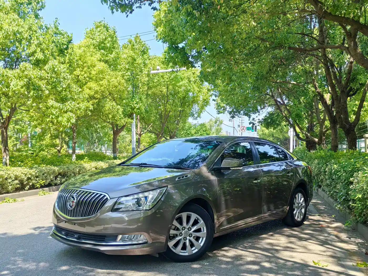 Buick LaCrosse 2013 2.4L SIDI Elite Comfort фото 3