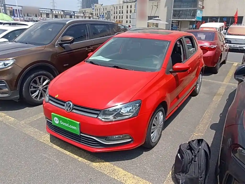 Volkswagen Polo 2016 1.6L Automatic Comfort фото 2