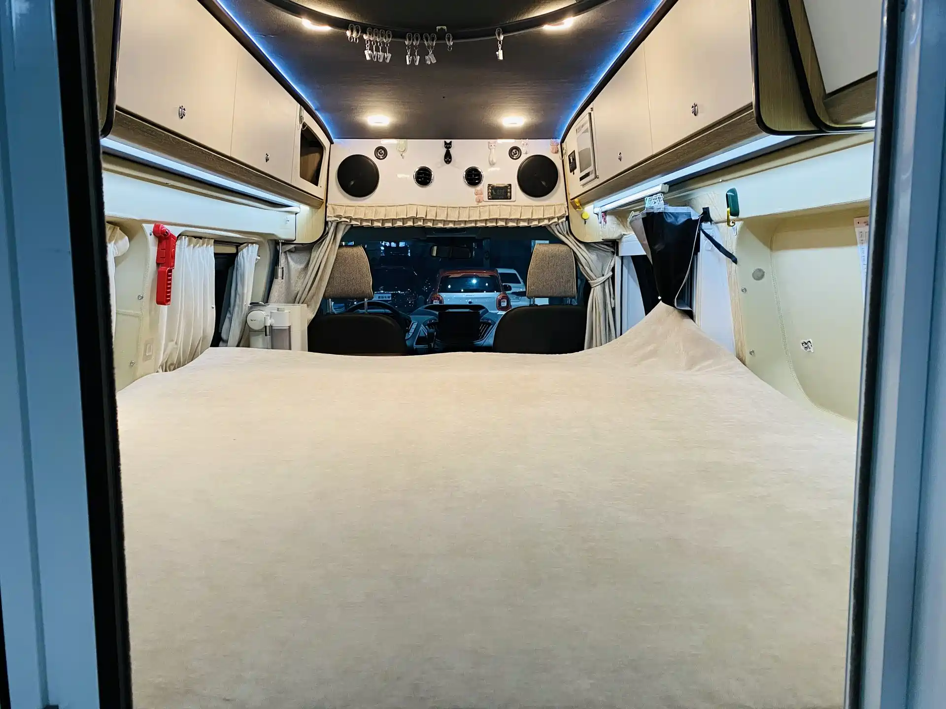 Photo 15 - Ford Transit