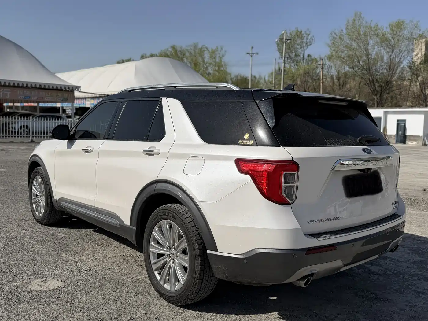 FORD EXPLORER