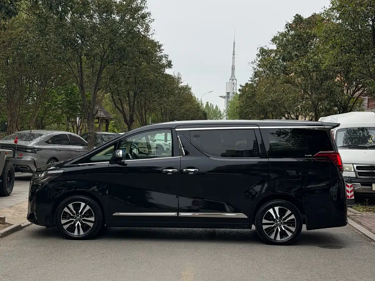 Toyota Alphard 2018 Facelift 3.5L Premium Edition фото 6