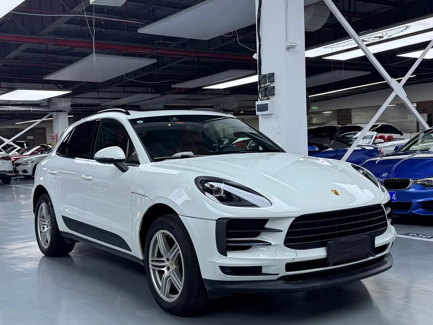 Porsche Macan 2018 Macan 2.0T фото 3
