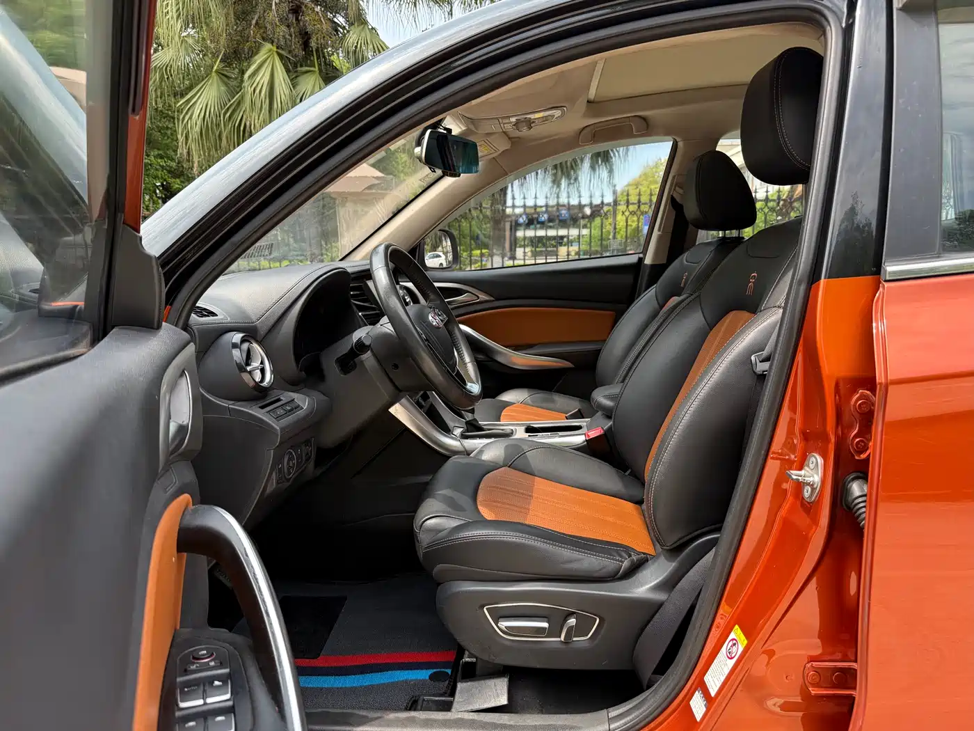BYD Song 2016 2.0TID Automatic Premium фото 4