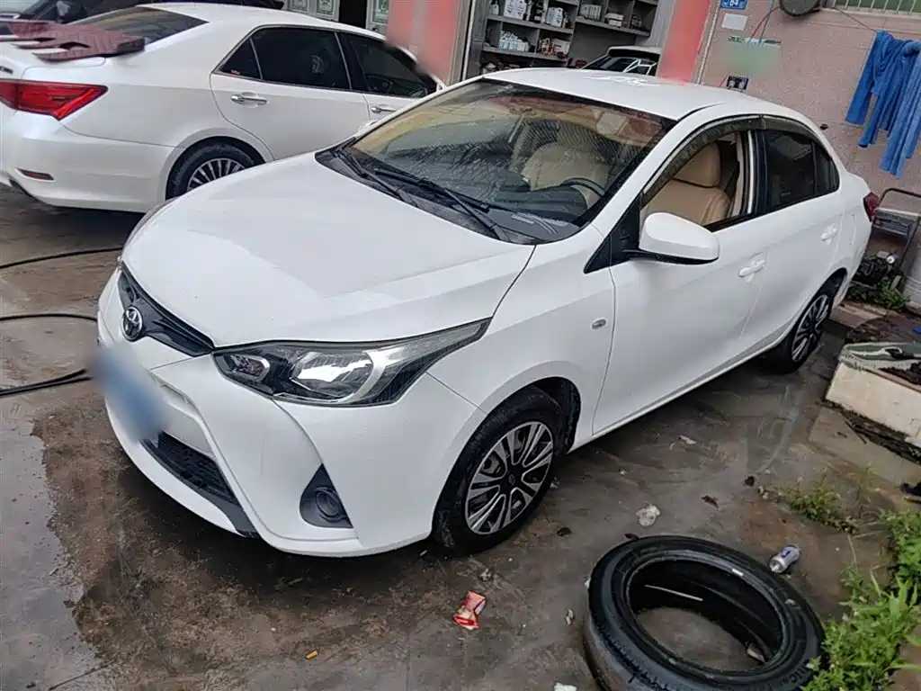 Toyota YARiS L Zhi Xiang 2017 1.5E CVT Charming Edition фото 2