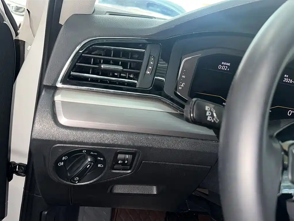Volkswagen Lamando 2021 280TSI DSG Comfort Edition фото 20