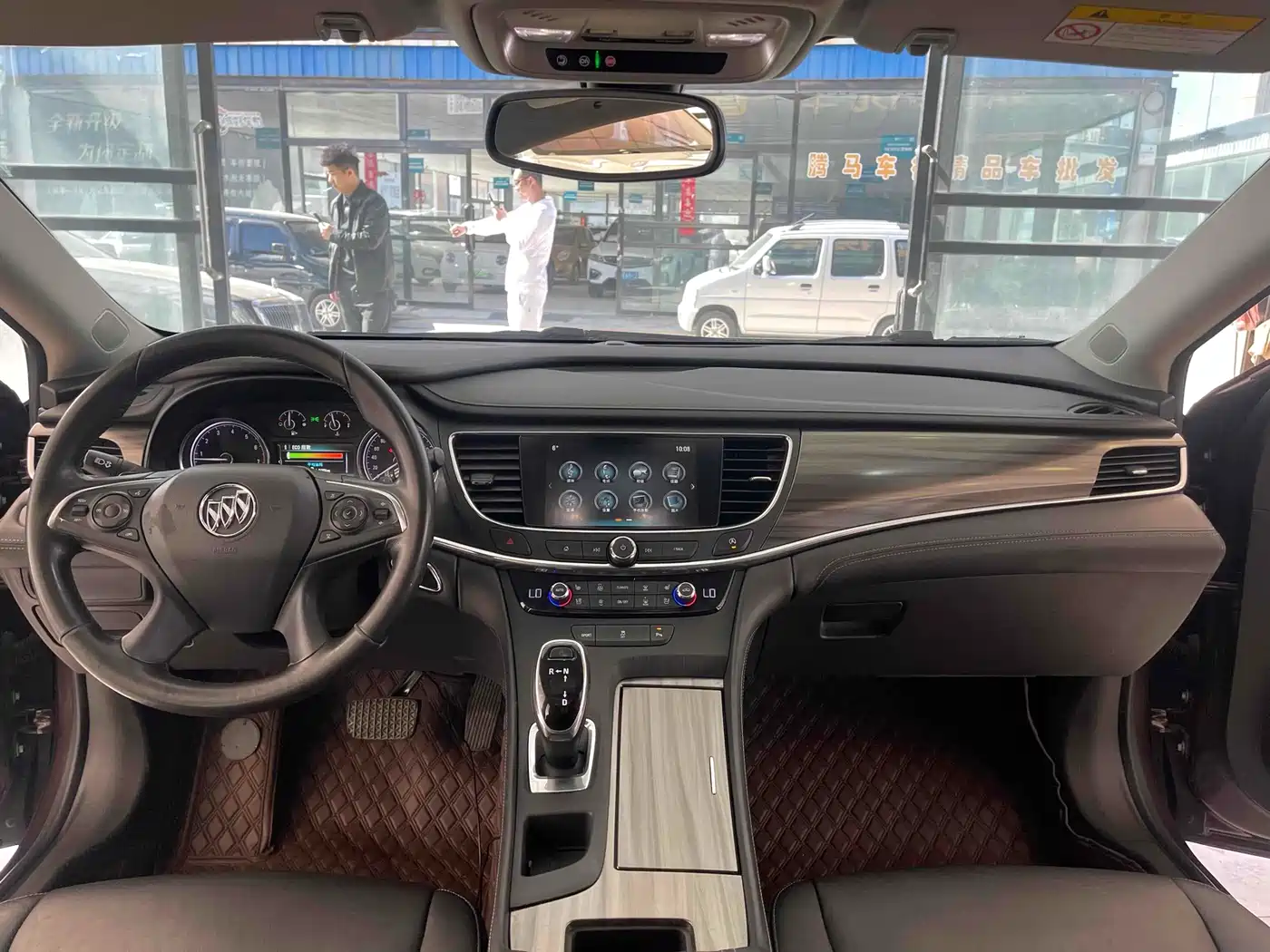 Buick LaCrosse 2018 Model 20T Elite Edition фото 11