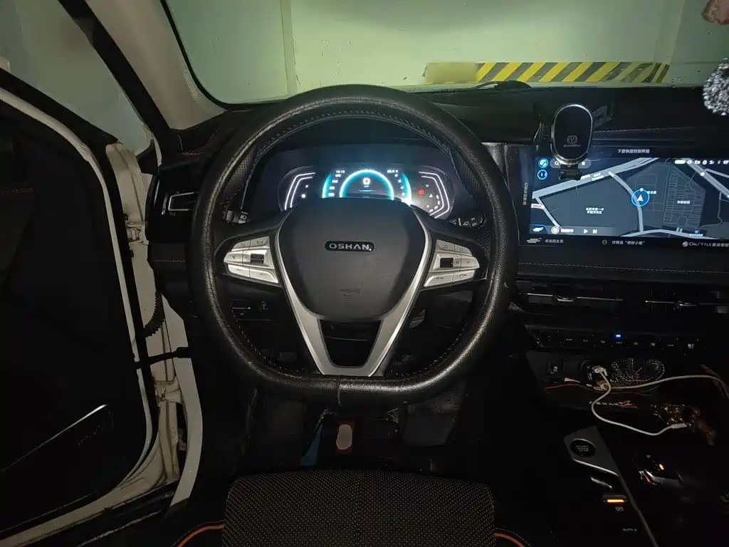 Changan Oshan X7 PLUS 2022 2022 1.5T Blue Whale Edition Auto Intelligent Premium