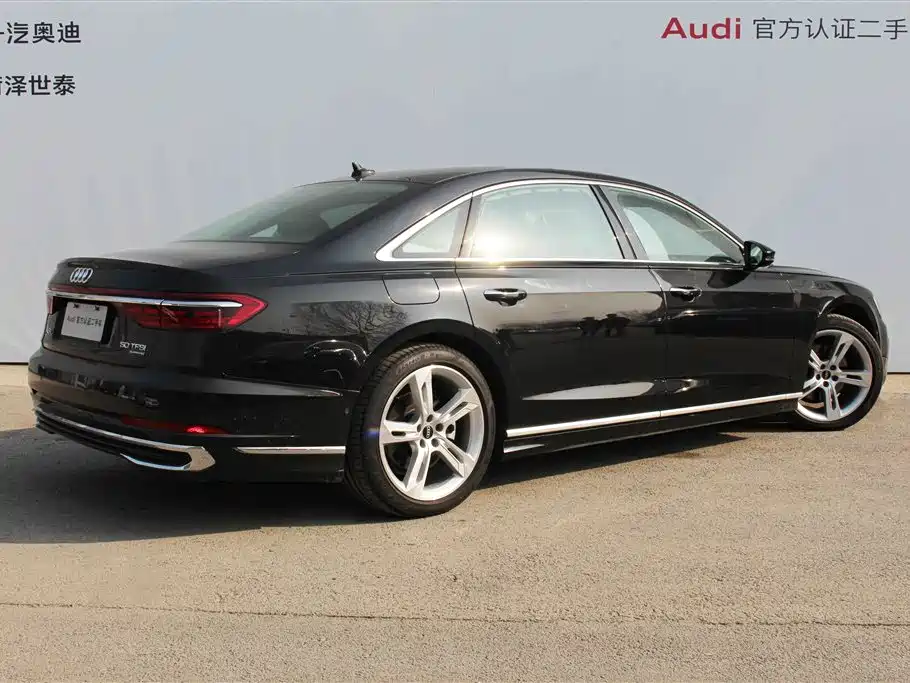Audi A8 2023 A8L 50 TFSI quattro Exclusive фото 5