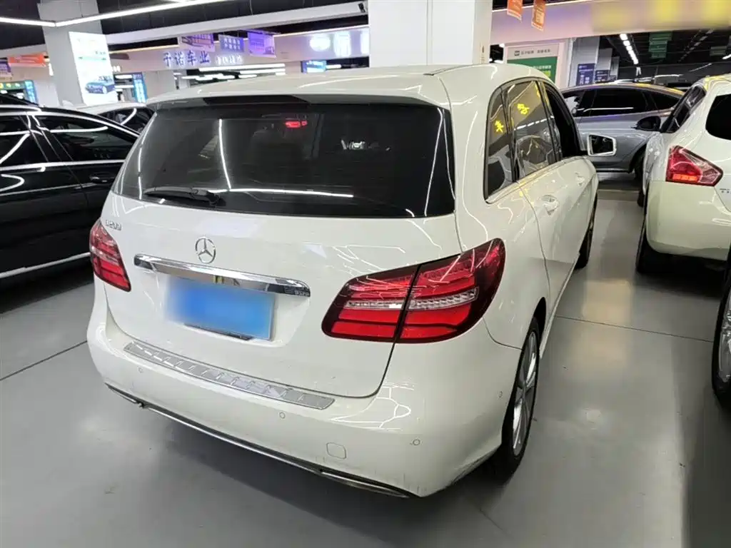 Mercedes-Benz B-Class 2015 B 200 Style фото 7