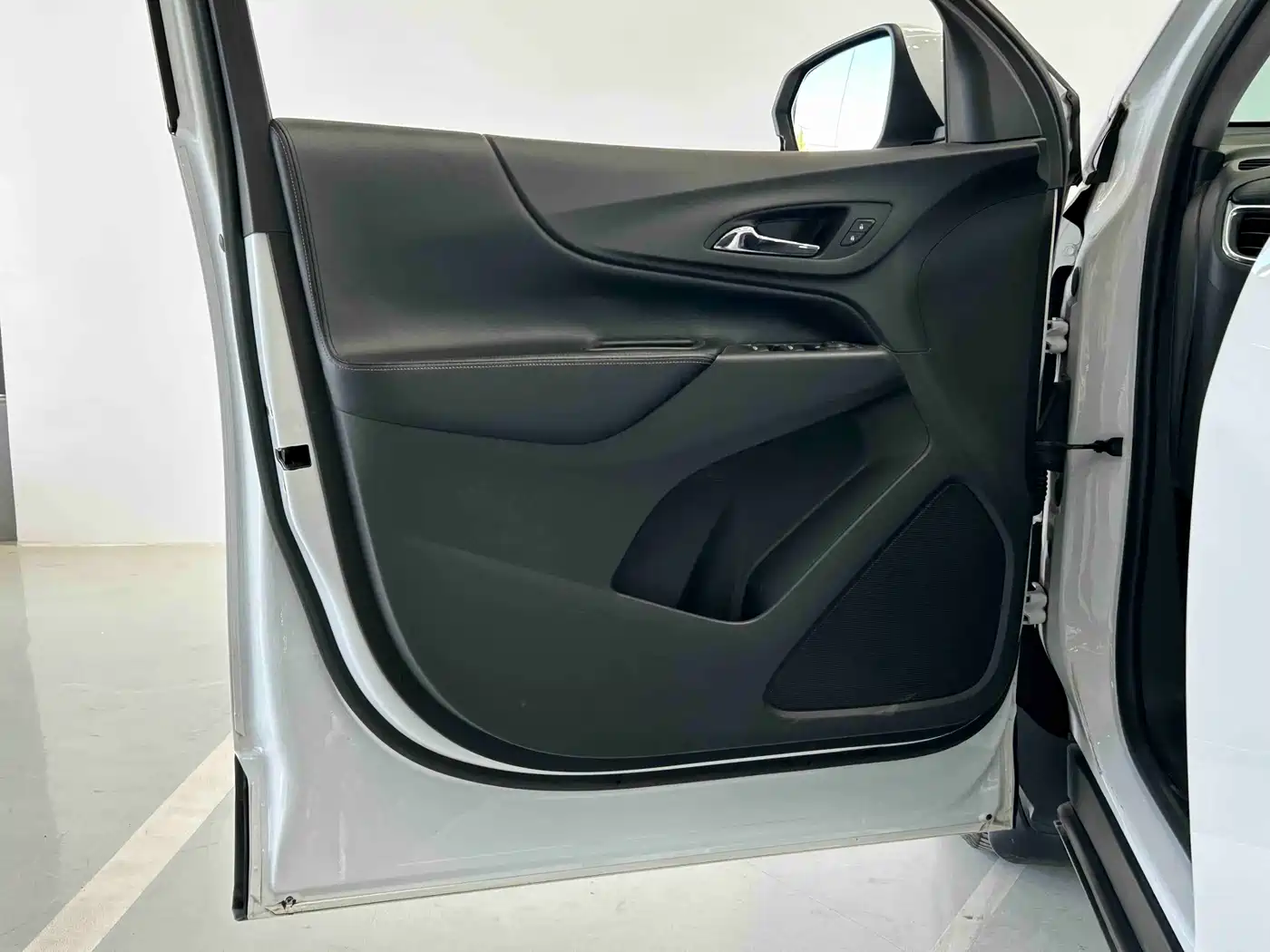 Chevrolet Equinox 2018 535T Automatic Frontier Edition фото 24