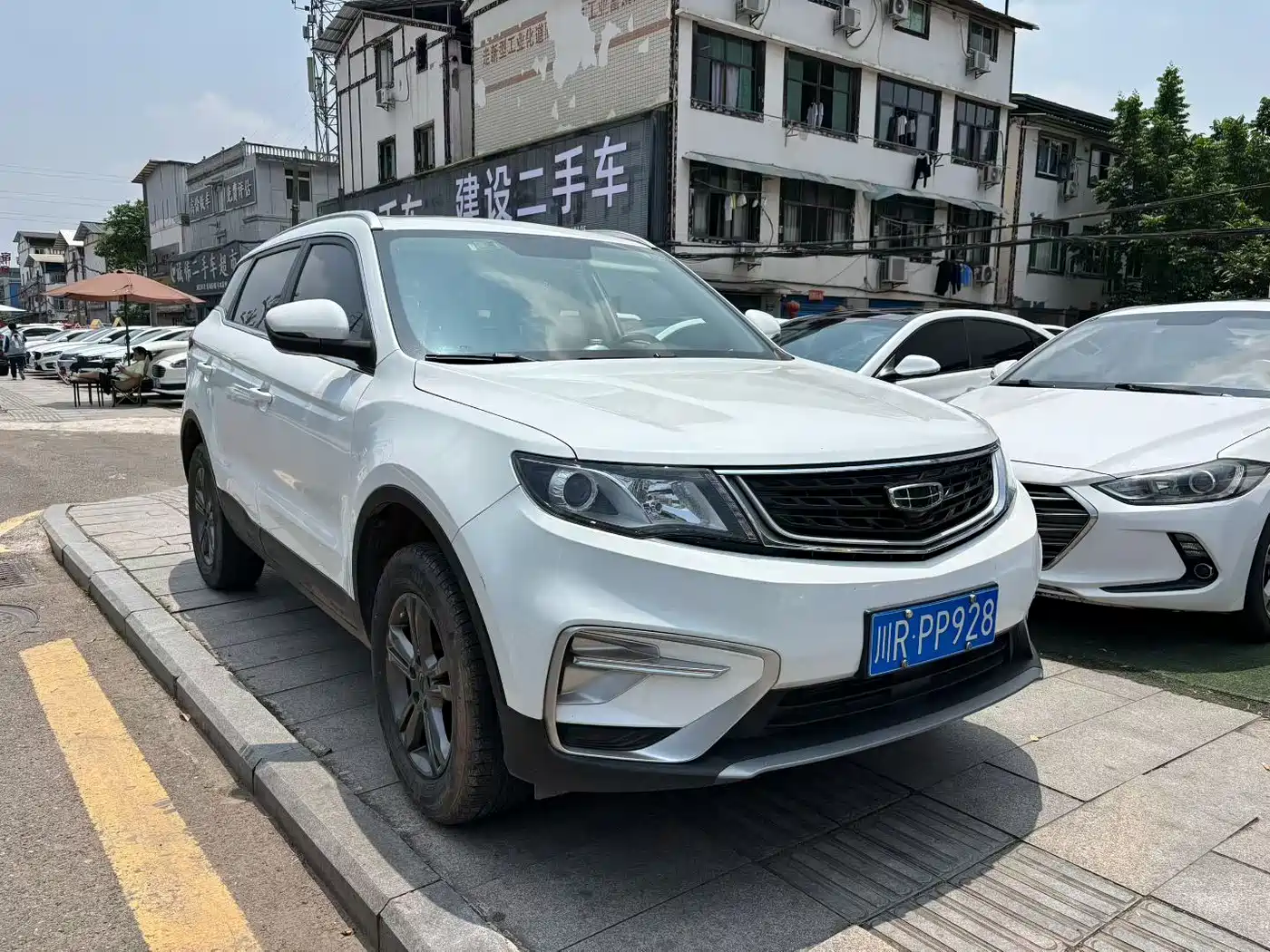 Photo 3 - Geely Boyue