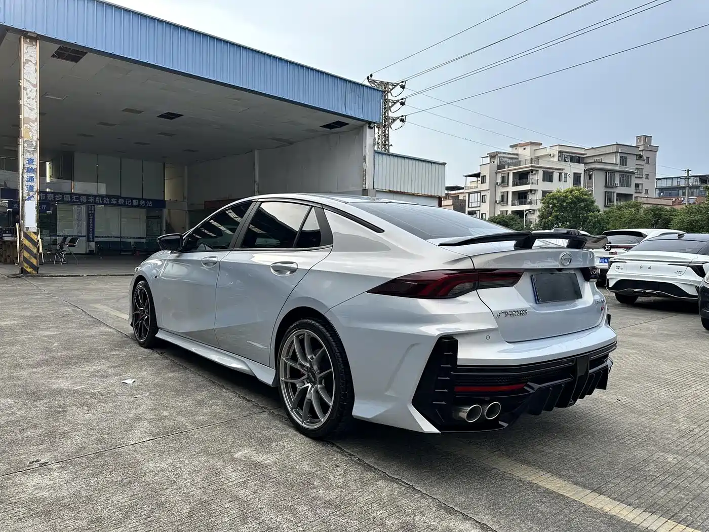 GAC Trumpchi Trumpchi Emkoo 2024 2023 400T Auto R MAX