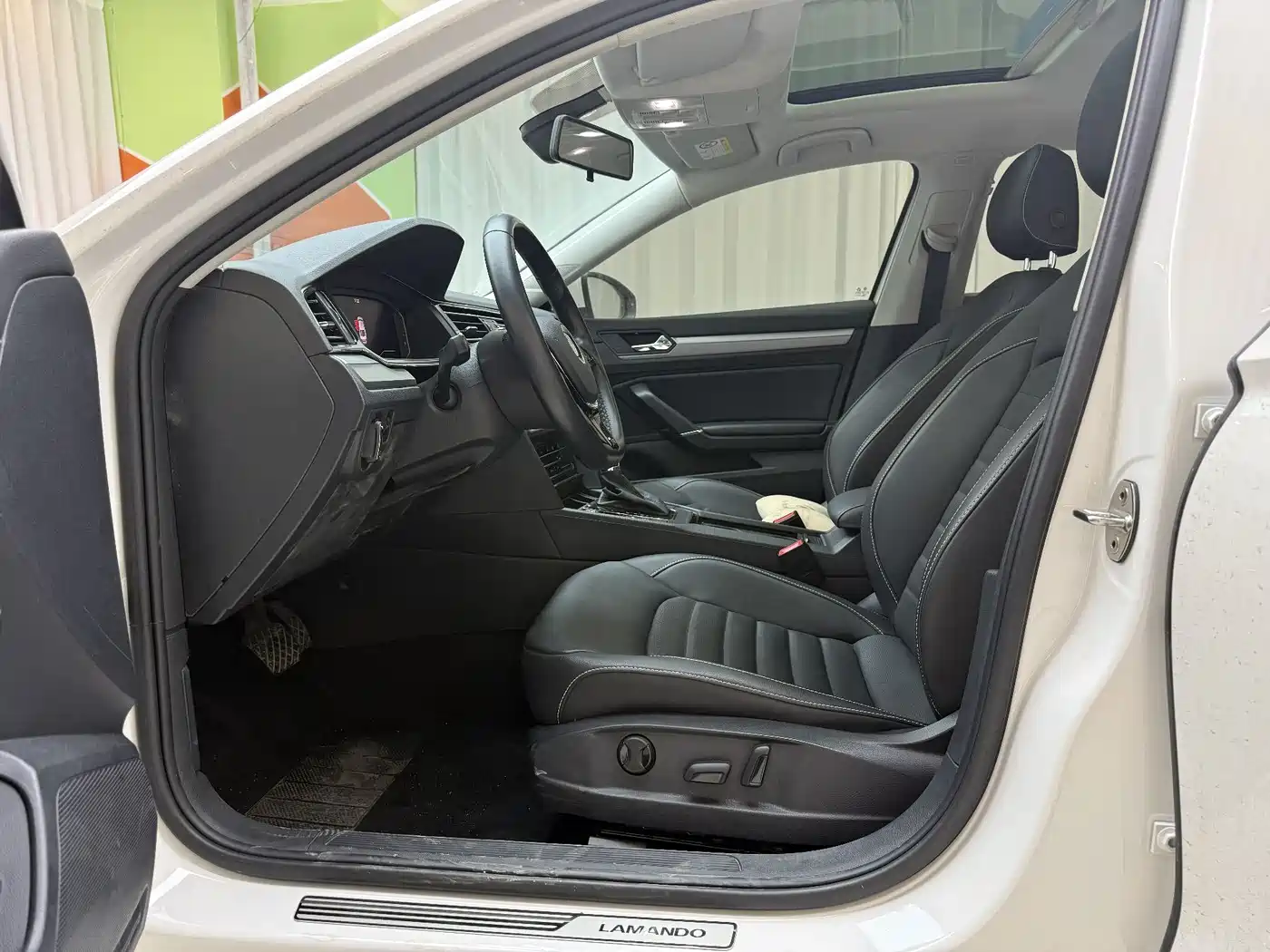 Volkswagen Lamando 2021 280TSI DSG Comfort Edition фото 7