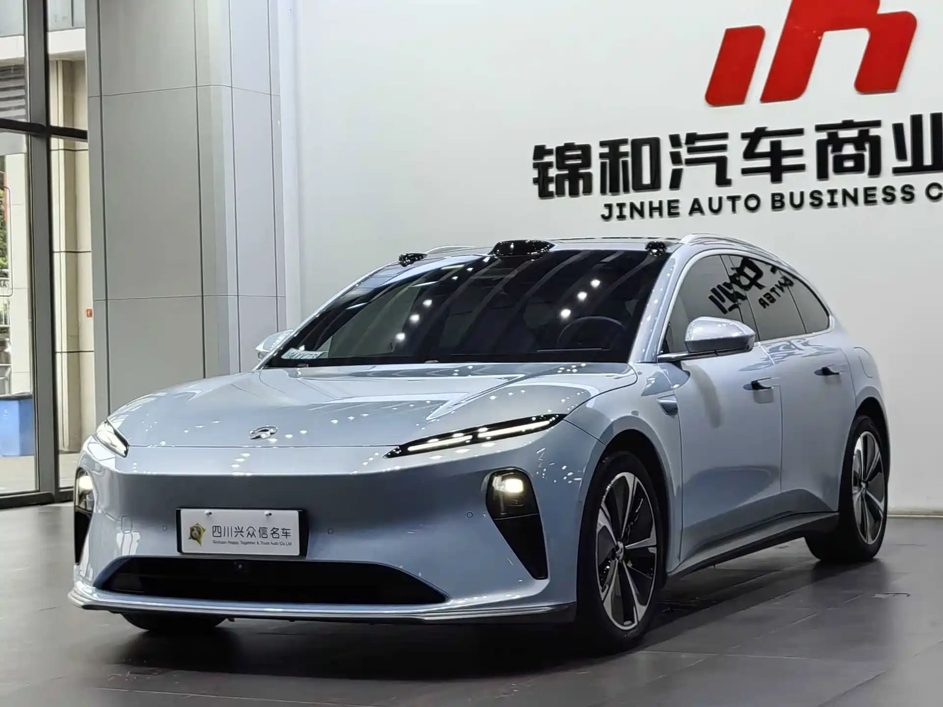 Фото 1 - NIO ET5T