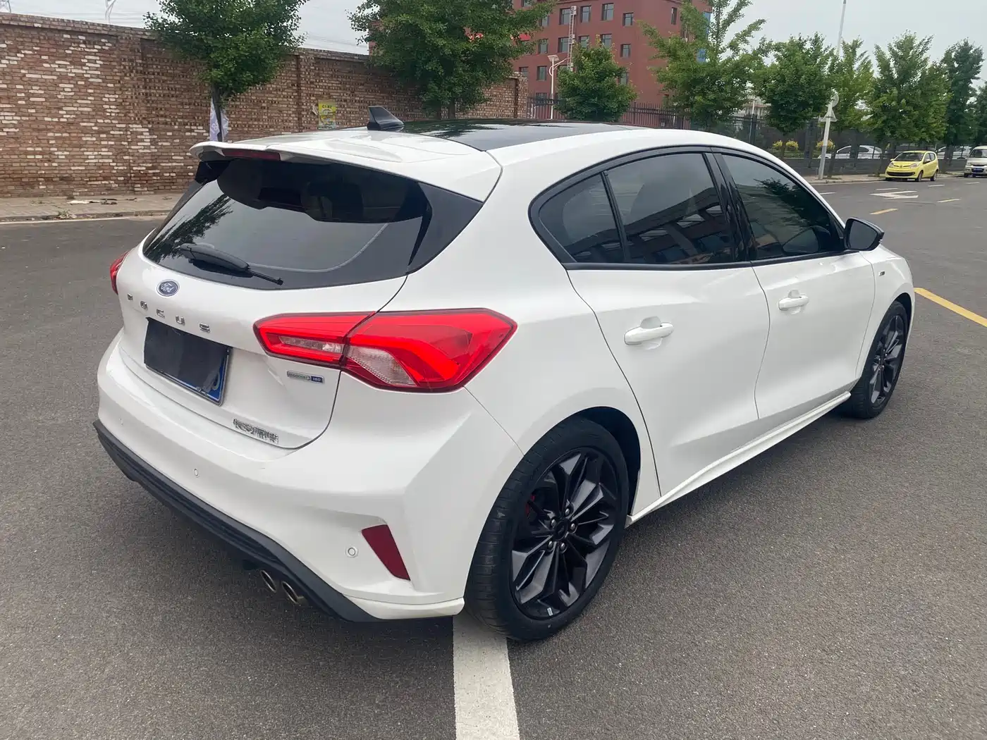 Ford Focus 2022 2022 Hatchback EcoBoost 180 Automatic ST Line