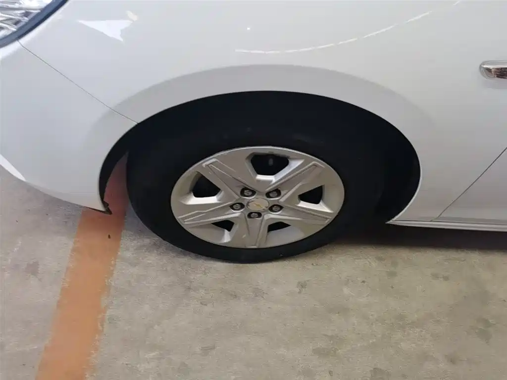 Chevrolet Cavalier 2016 1.5L Automatic Enjoyment Edition фото 23