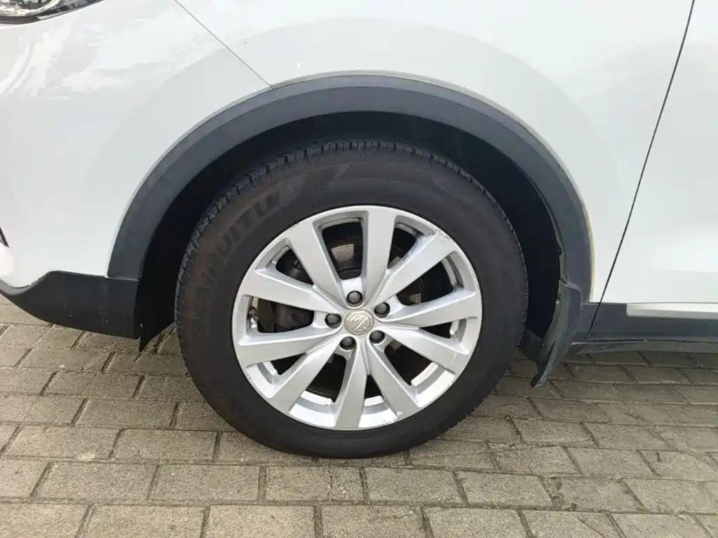Фото 23 - MG ZS