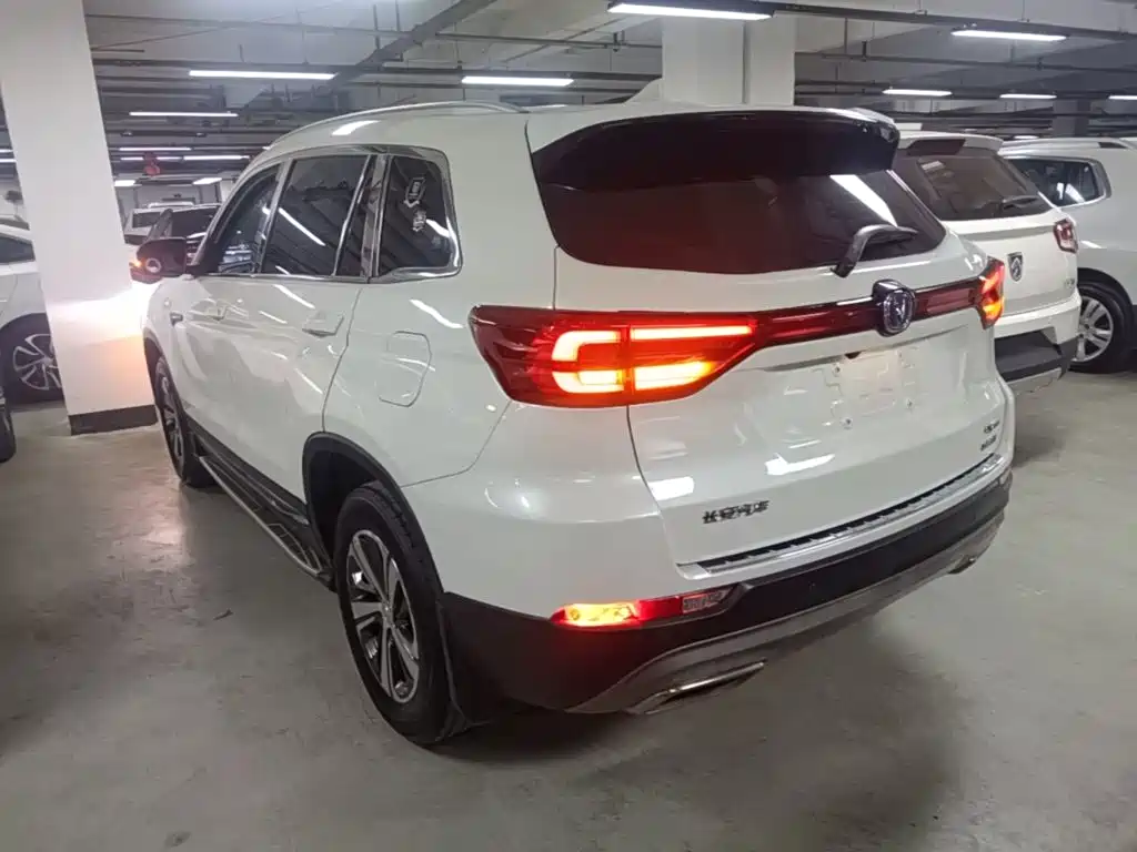 Фото 5 - Changan CS75