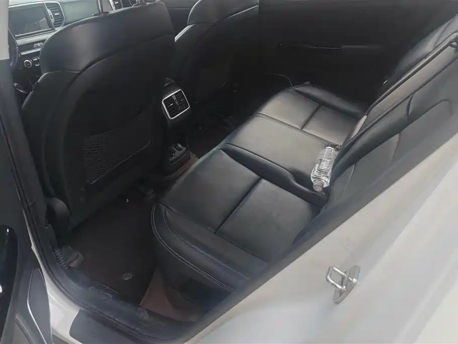 Kia KX5 2016 Model 1.6T Automatic 2WD DLX фото 11