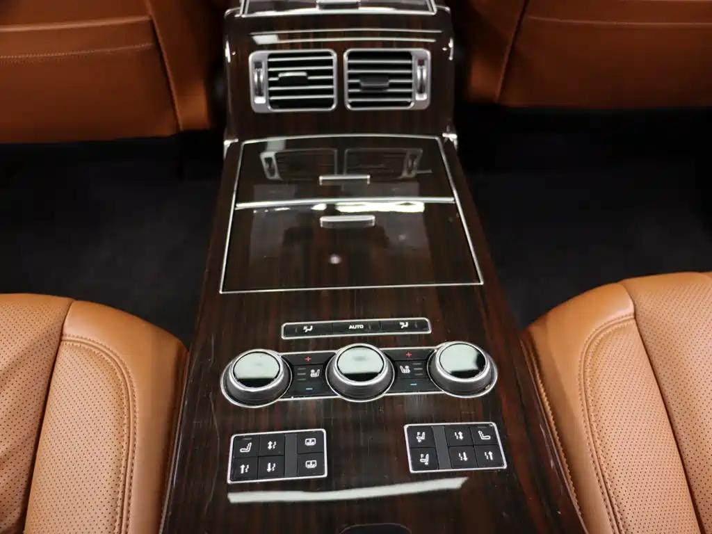 Land Rover Range Rover 2015 2015 5.0 SC V8 AB Prestigious Genesis Extended Edition