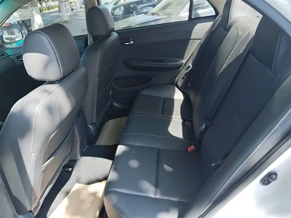 BYD F3 2020 1.5L Manual Premium Edition фото 17