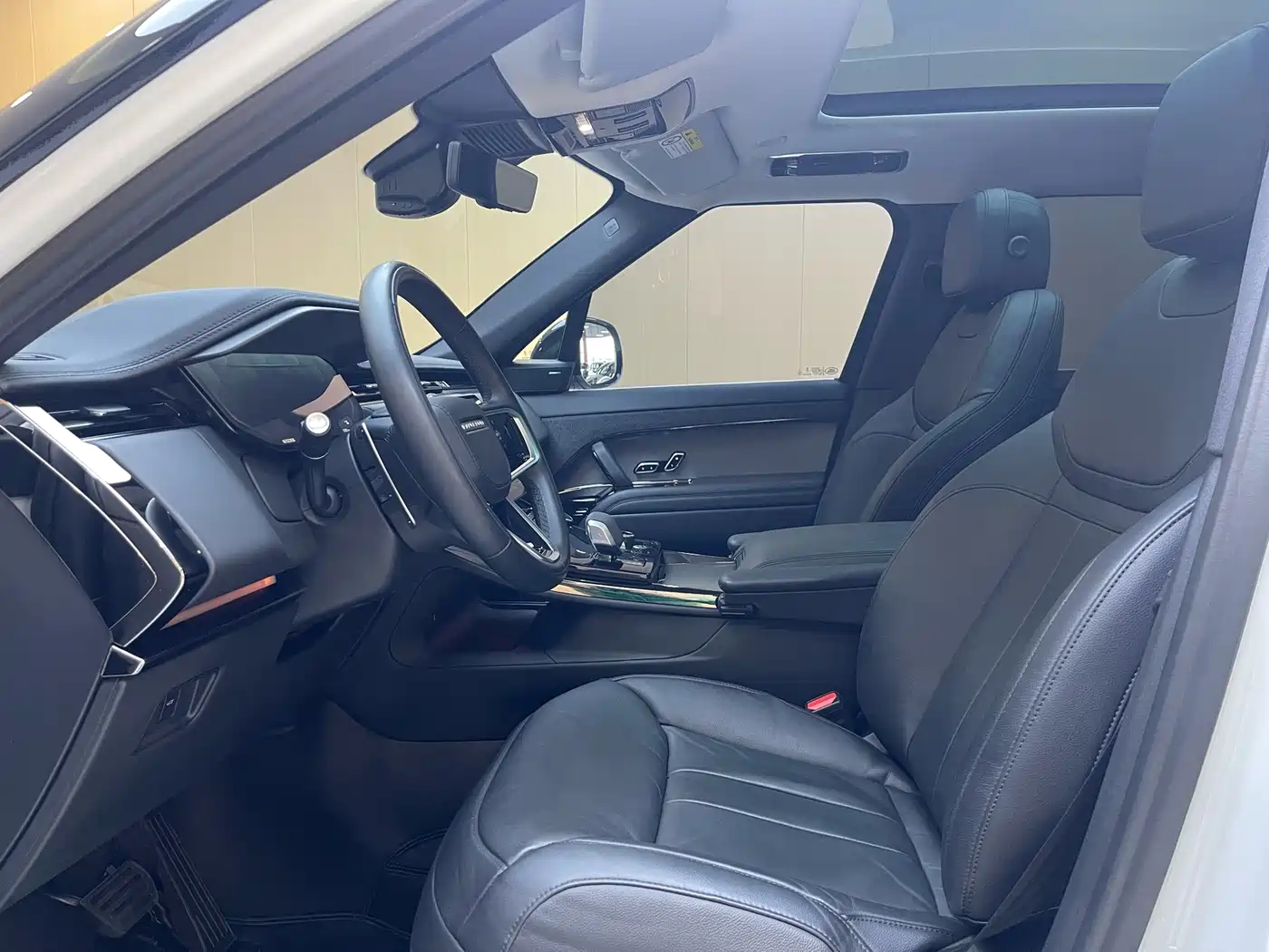 Land Rover Range Rover Sport 2024 360PS S фото 4