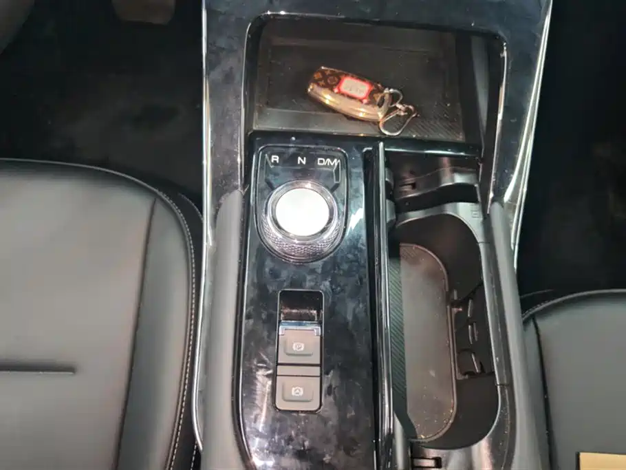 Haval H6 2024 Model 1.5T 2WD Classic Edition фото 16