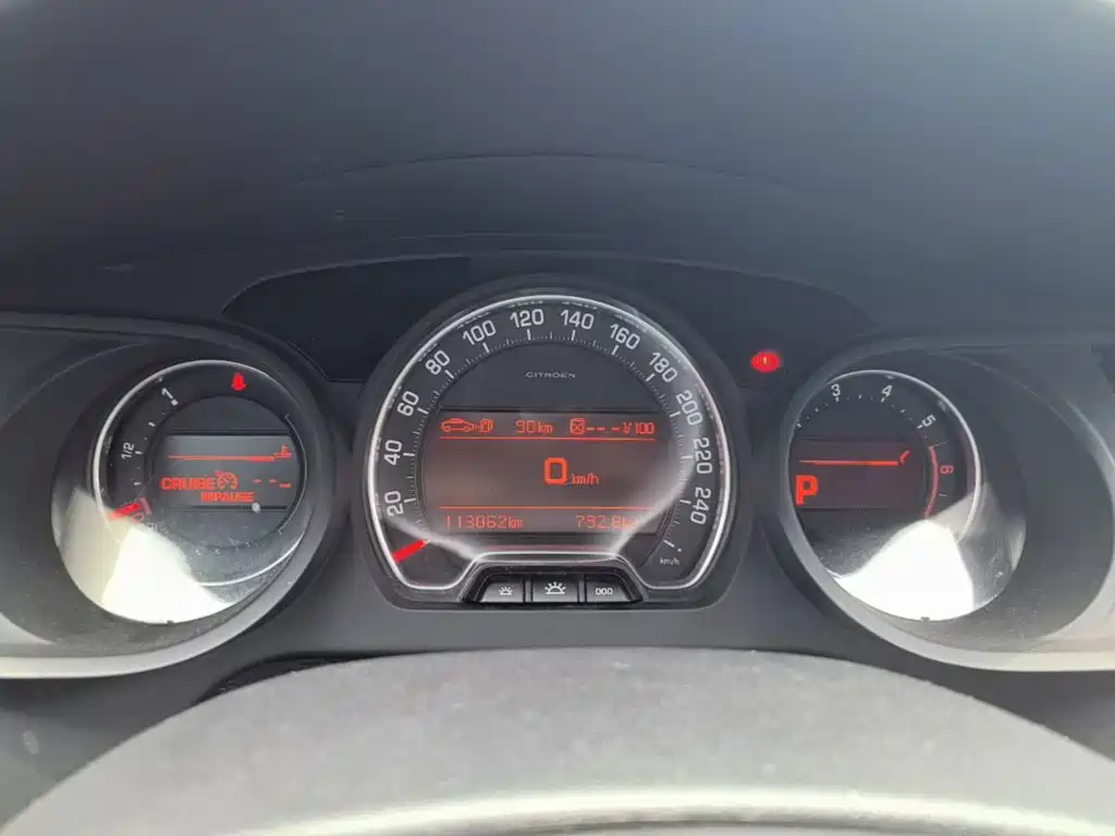 Фото 7 - Citroën C5