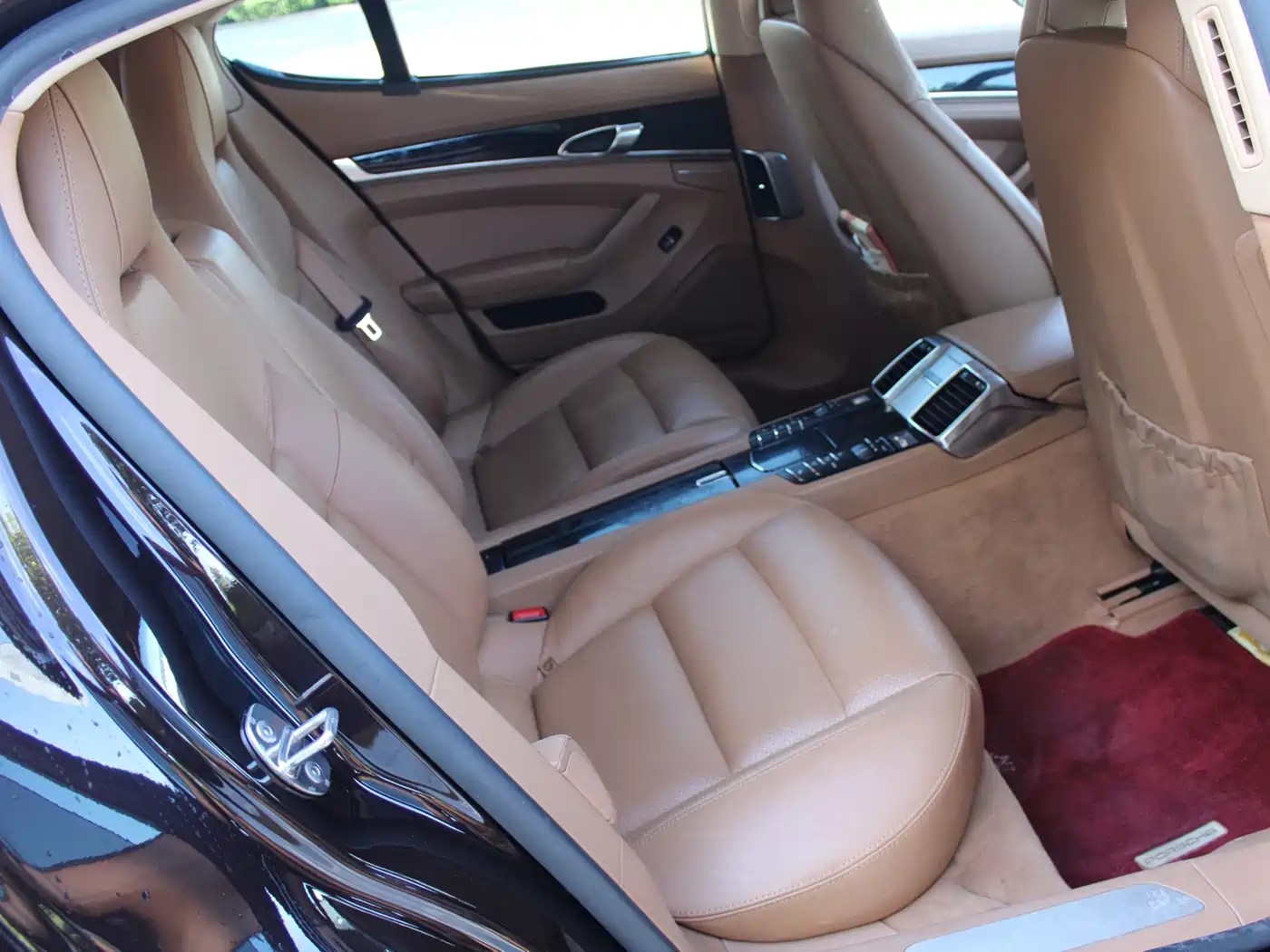 Porsche Panamera 2011 2010 Panamera 4 3.6L