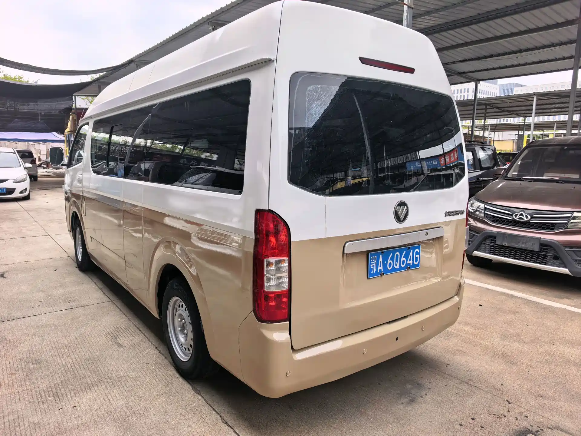 Фото 5 - Foton Fengjing G7