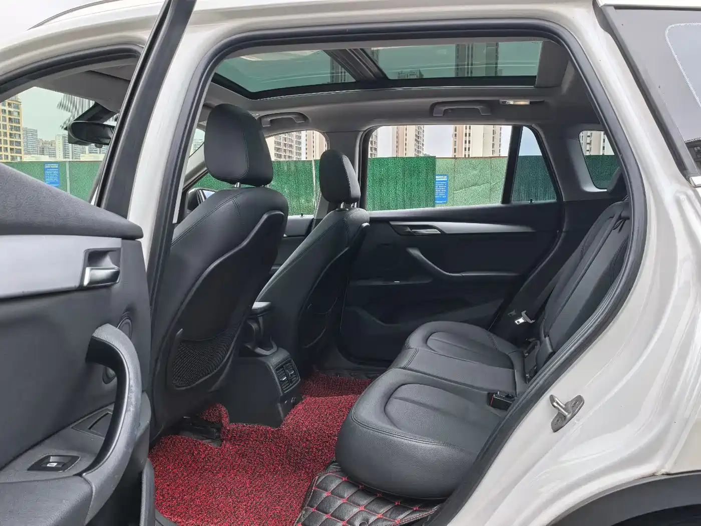 BMW X1 2018 sDrive20Li Leading Model фото 5