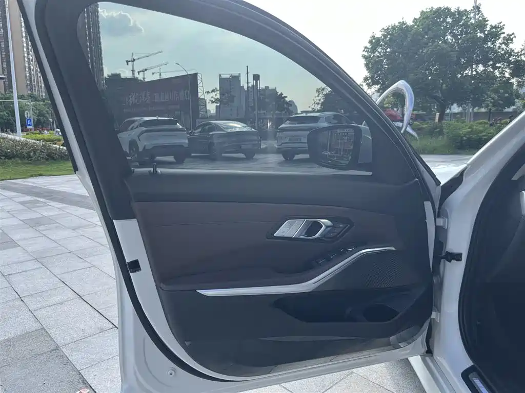 BMW 3 Series 2020 Facelift 325Li M Sport Package фото 12