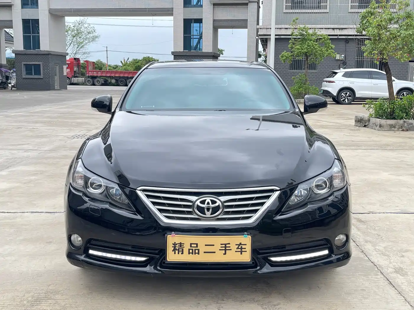 Toyota Reiz 2010 2.5V Elegance Elite Edition фото 2