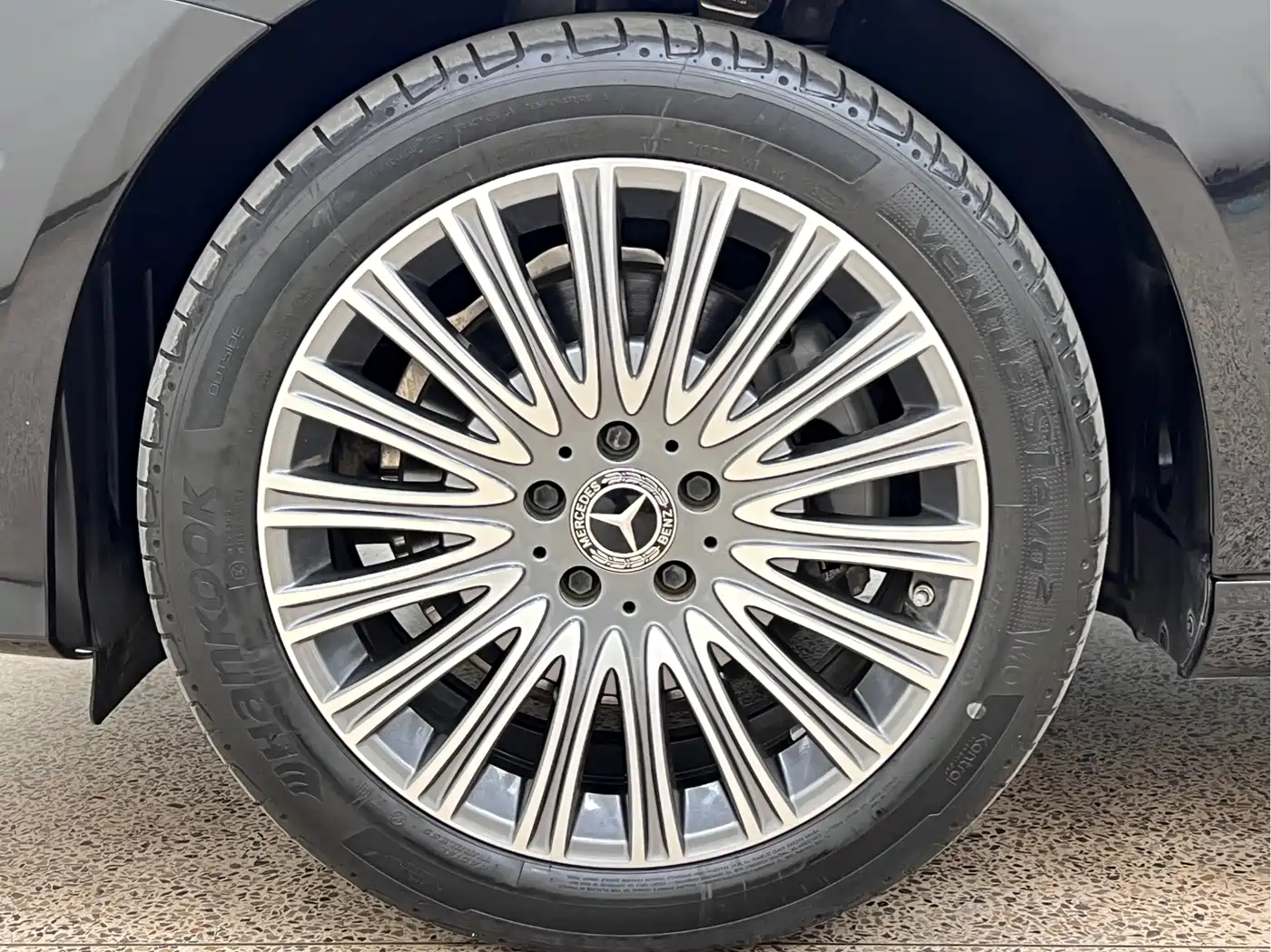 Mercedes-Benz E-Class 2022 E 300 L Luxury фото 10