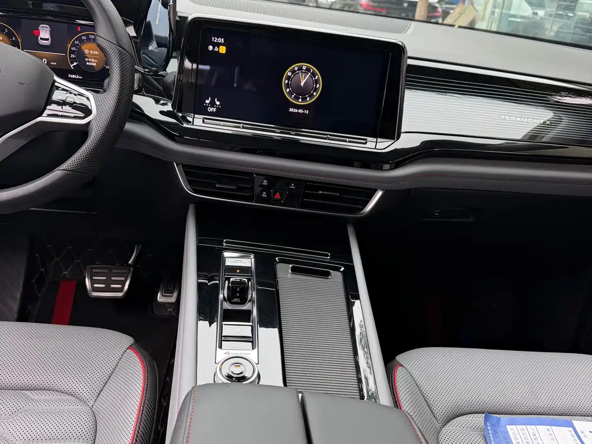 Volkswagen Teramont 2021 Teramont X 530 V6 4WD Polar Night Limited Edition фото 9