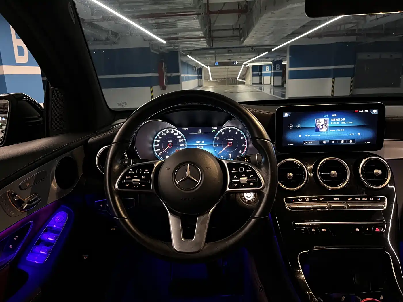 Photo 17 - Mercedes-Benz GLC Coupe
