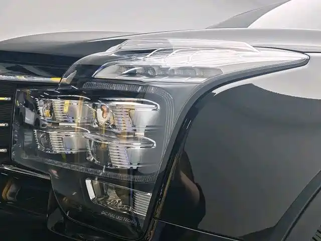 GAC Trumpchi Trumpchi GS8 2017 320T 2WD Luxury Smart Connect (7-seater) фото 19