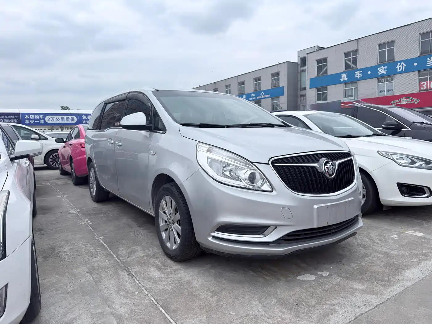 Buick GL8 2017 25S Comfort China V фото 3