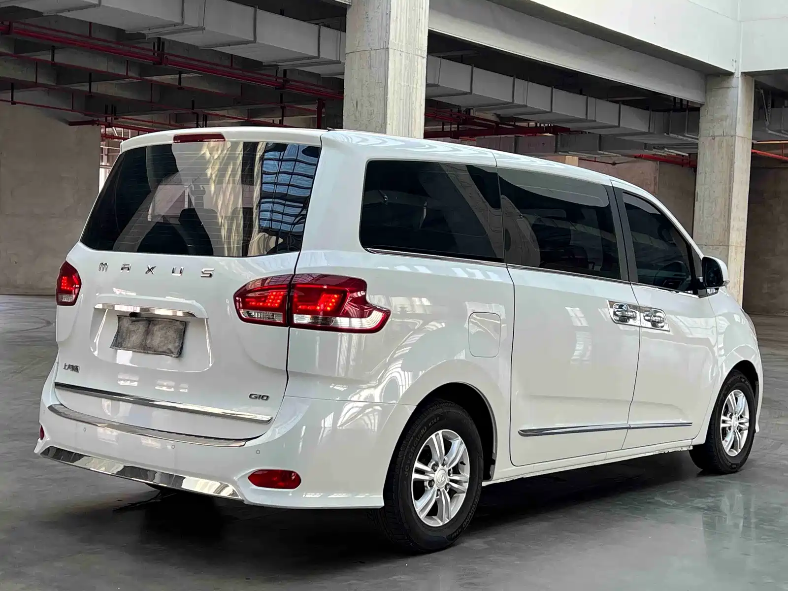 Фото 4 - Maxus G10