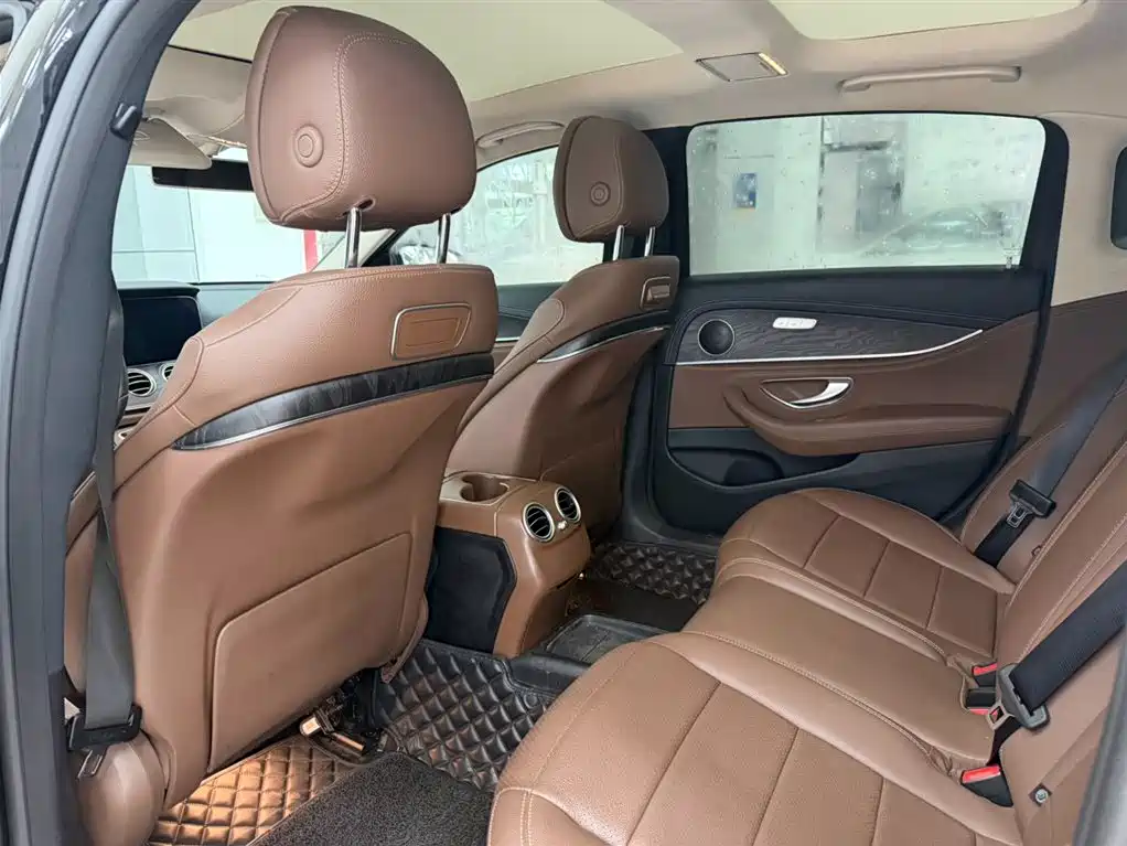 Mercedes-Benz E-Class 2019 Facelift E 300 L Sport Fashion фото 7