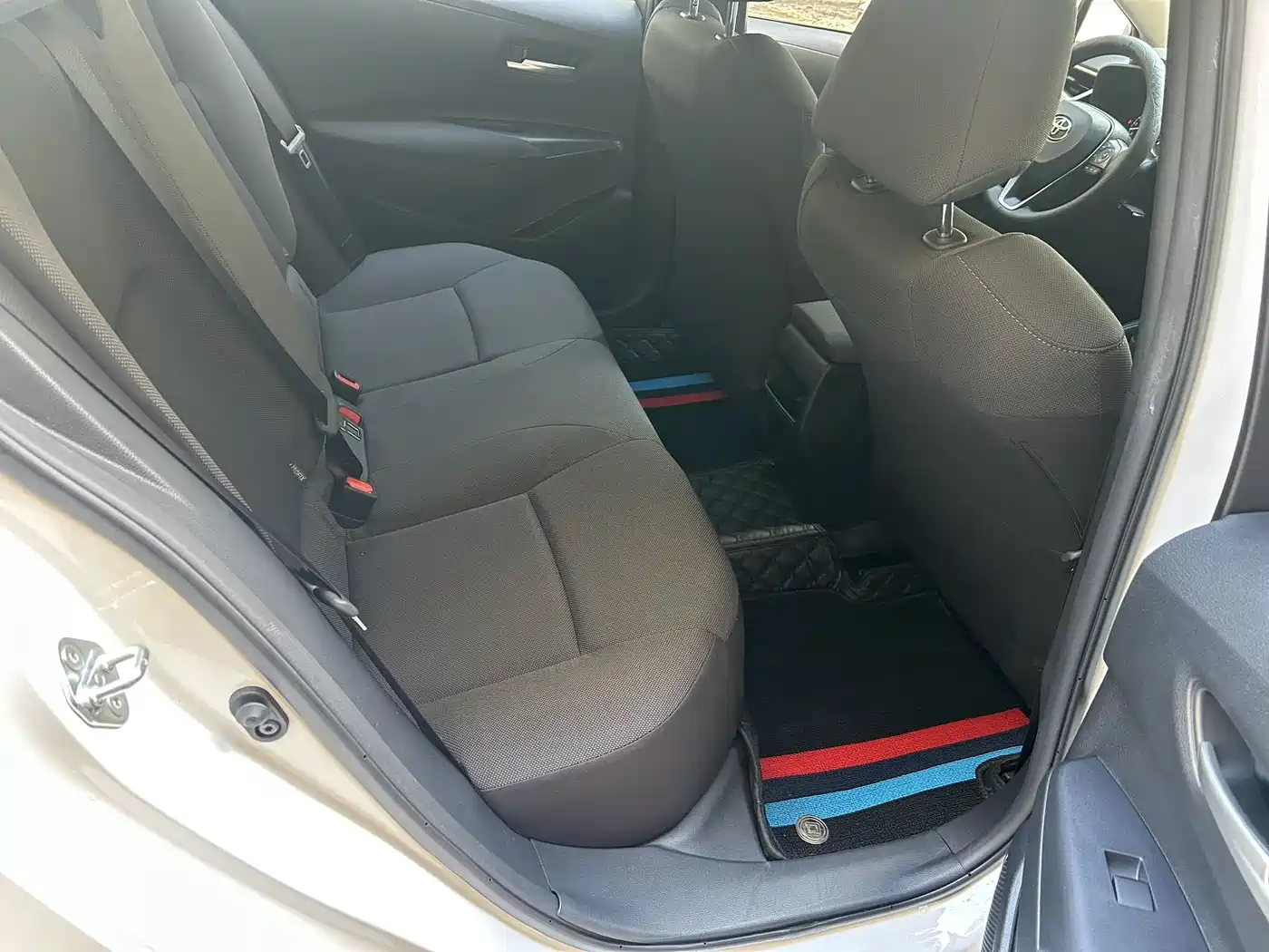 Toyota Corolla 2022 TNGA 1.5L CVT Pioneer Edition фото 14