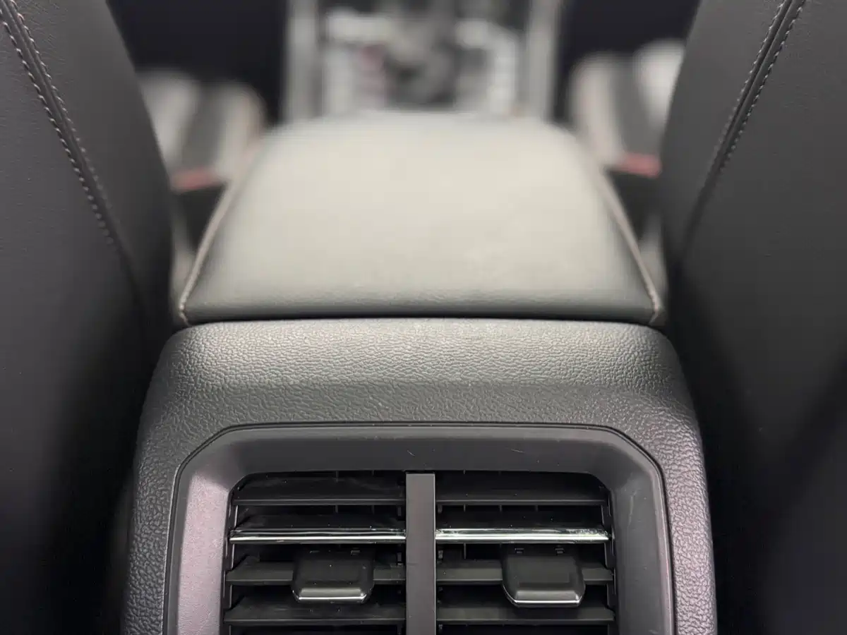 Volkswagen Tharu 2021 280TSI 2WD Luxury Plus фото 14