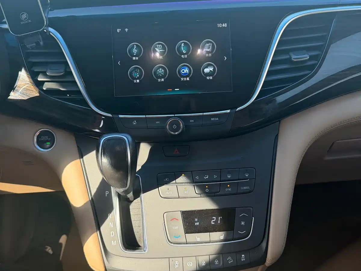 Buick GL8 2018 ES 28T Premium Type China VI фото 10