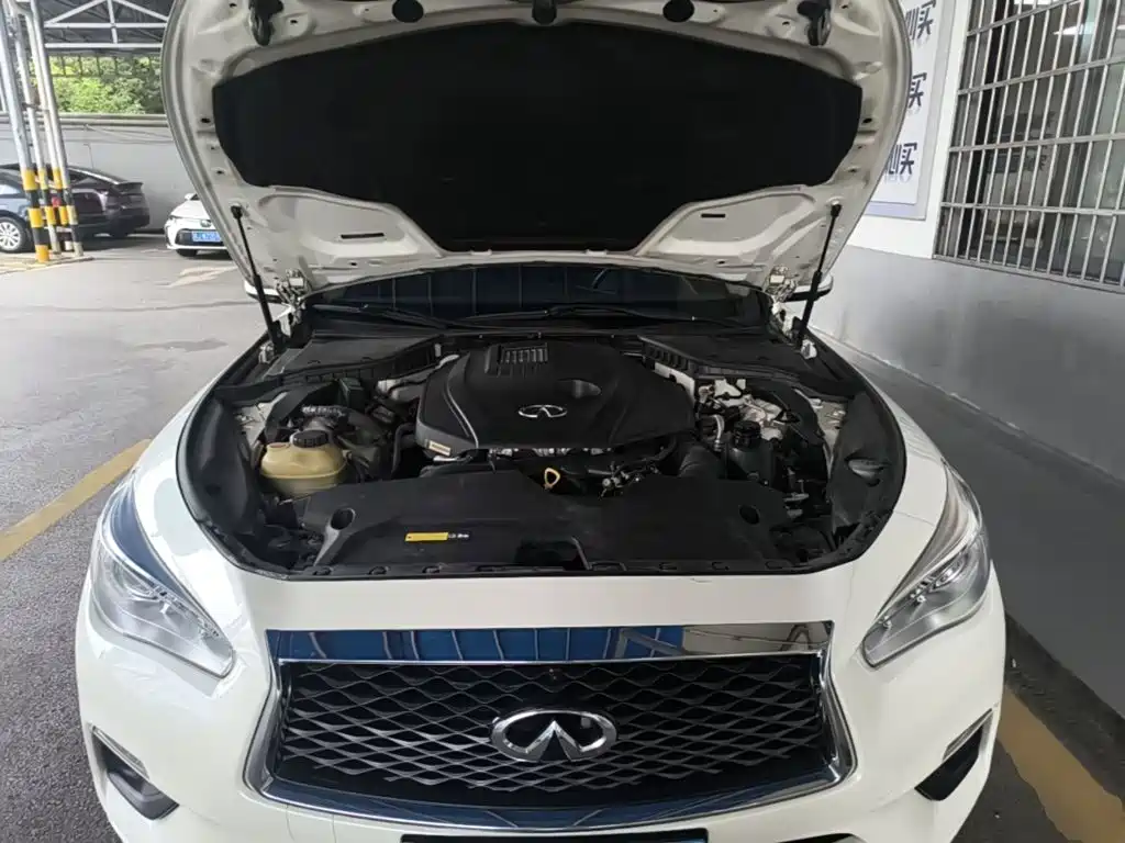 Infiniti Q50L 2020 2018 2.0T Comfort (China VI)